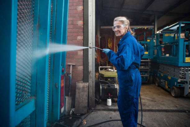 Trusted Osceola, IA Pressure Washing Services Experts